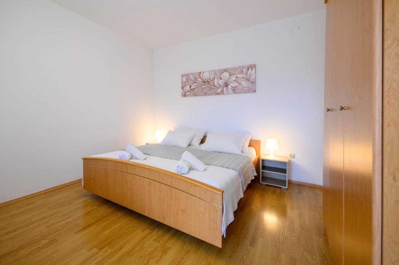 Apartment Malibu Zaboric Εξωτερικό φωτογραφία
