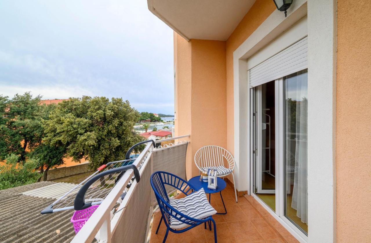 Apartment Malibu Zaboric Εξωτερικό φωτογραφία