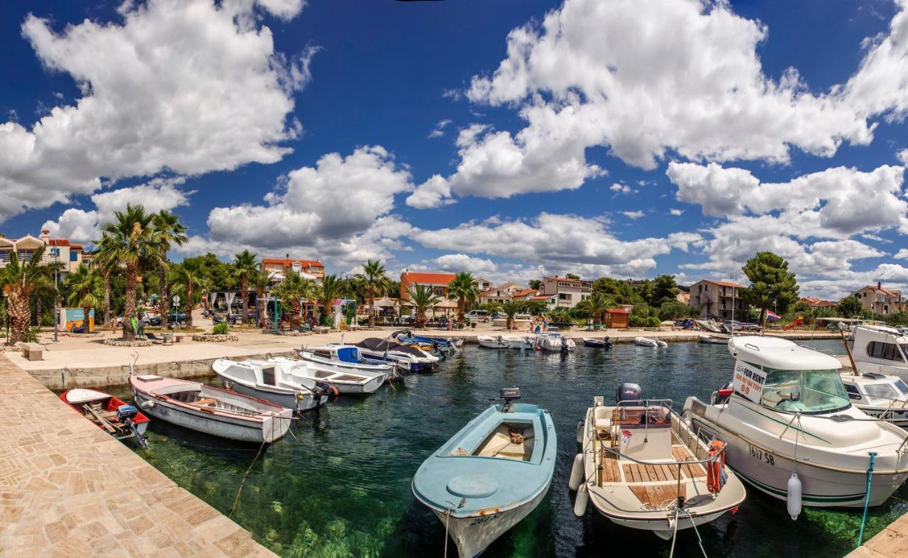 Apartment Malibu Zaboric Εξωτερικό φωτογραφία